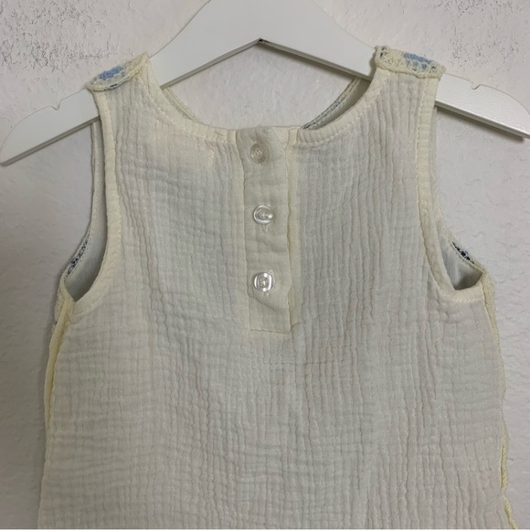 Between Crochet Granny Square Sleeveless Top Little Girl’s Size 5 Blue Cream - Picture 9 of 12